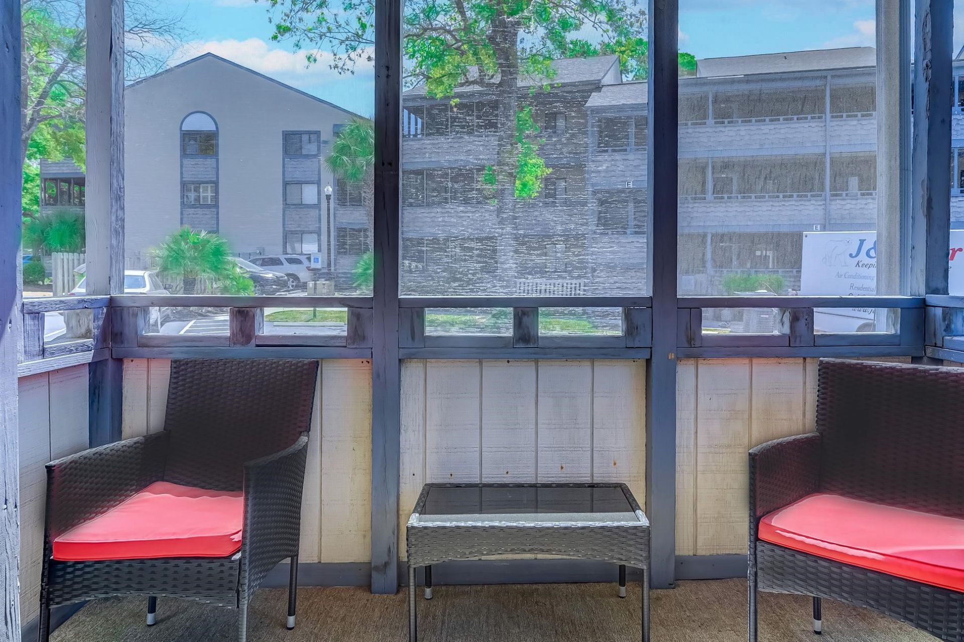 250 Maison Dr.  Photo 11