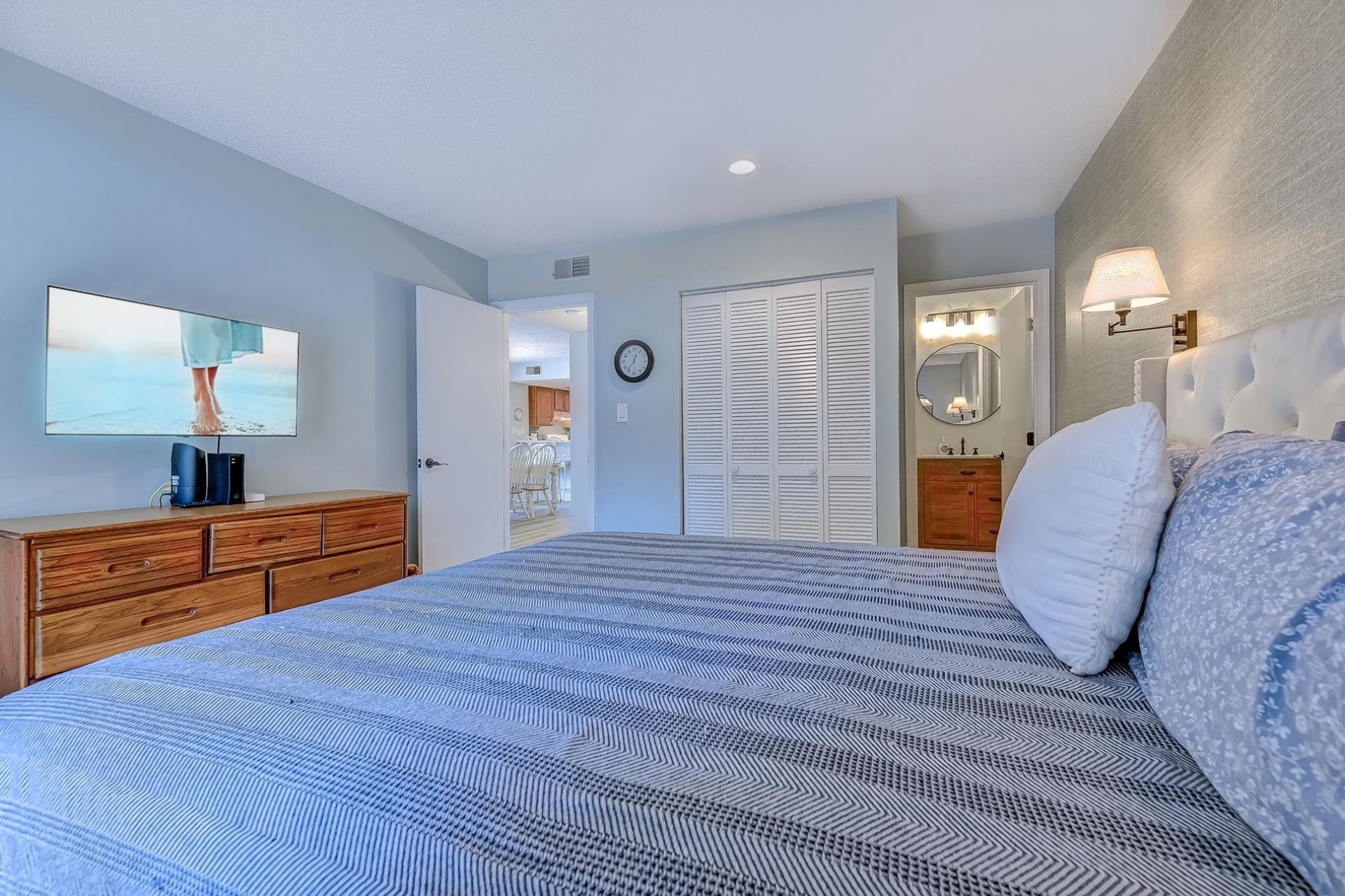 250 Maison Dr.  Photo 20