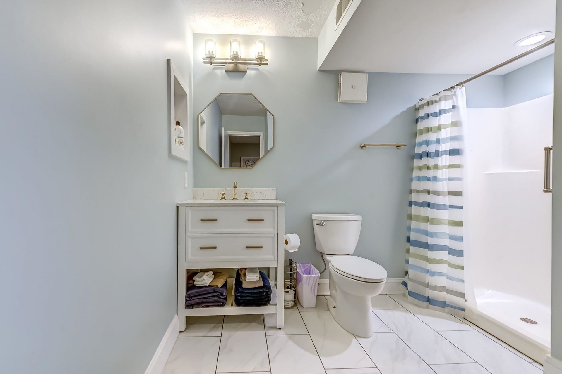 250 Maison Dr.  Photo 25