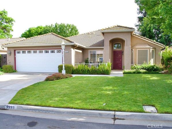 2333 E Omaha, Fresno, CA 93720