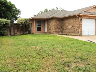 3411 Stonewall Lane, Fort Worth, TX 76123
