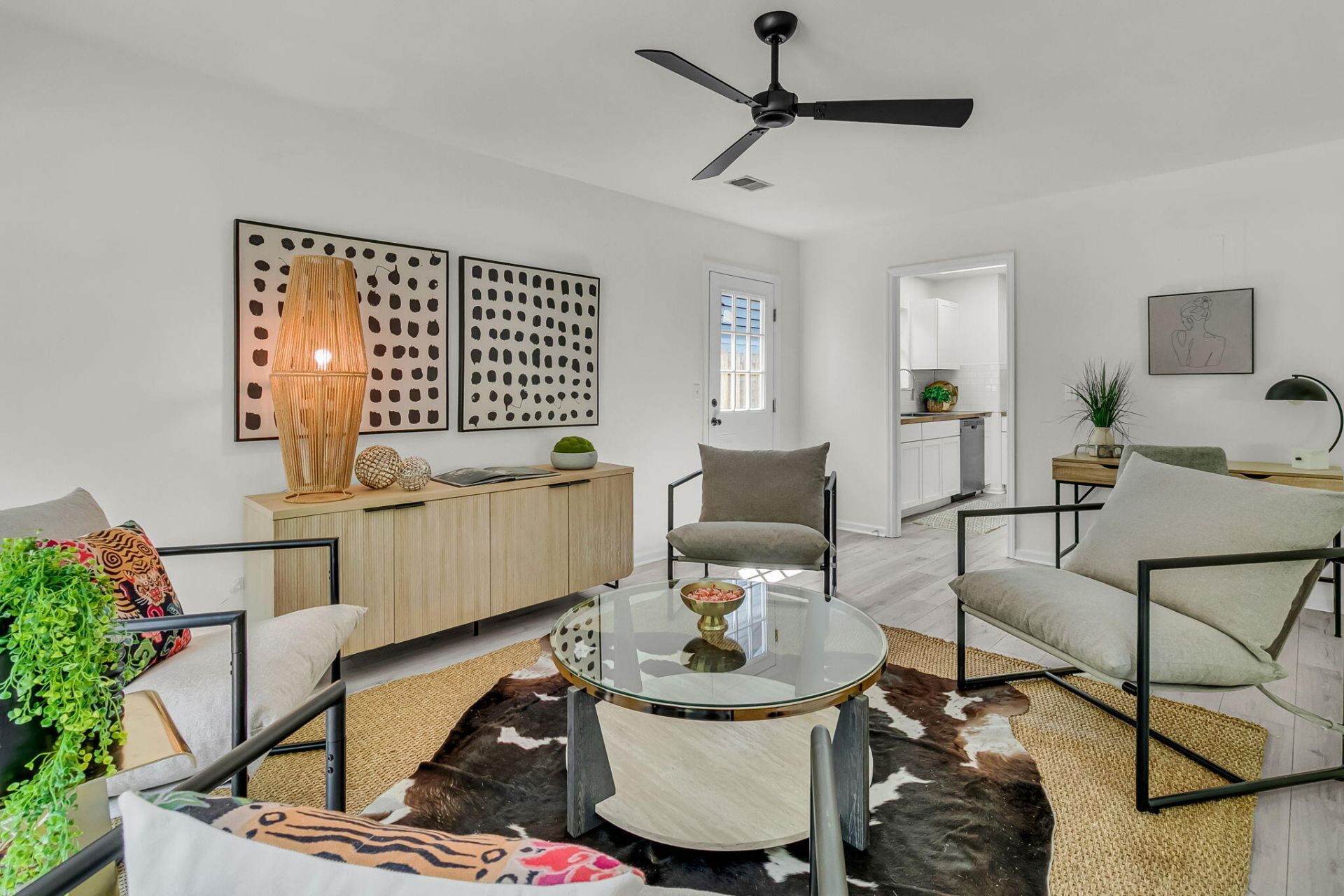 1252 Llewellyn Road Photo 12