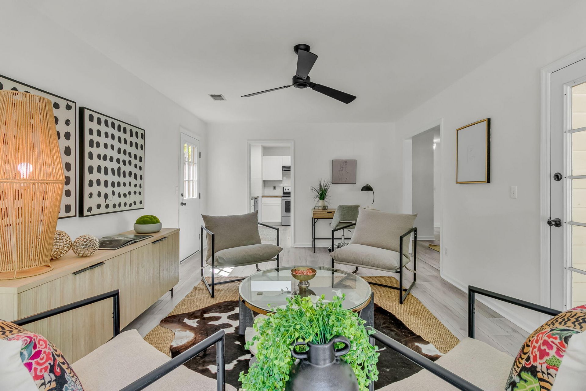 1252 Llewellyn Road Photo 13