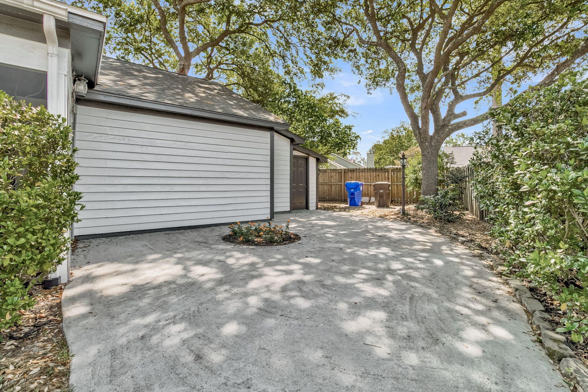 1252 Llewellyn Road Photo 31