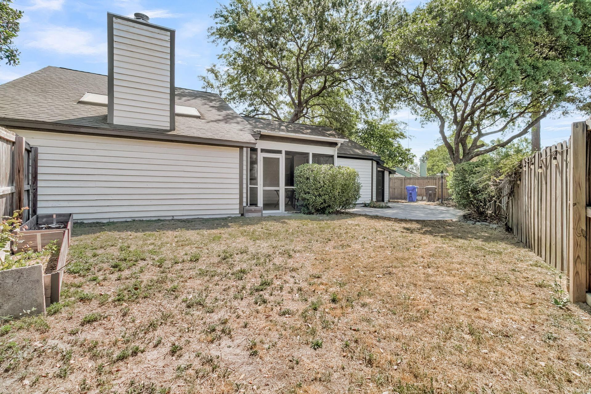 1252 Llewellyn Road Photo 35