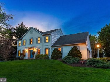 48 WYNDMERE WAY, WILLOW STREET, PA 17584