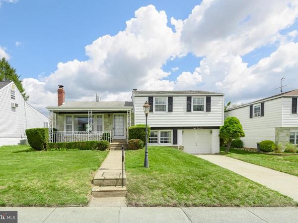 831 REGINA STREET, PHILADELPHIA, PA 19116