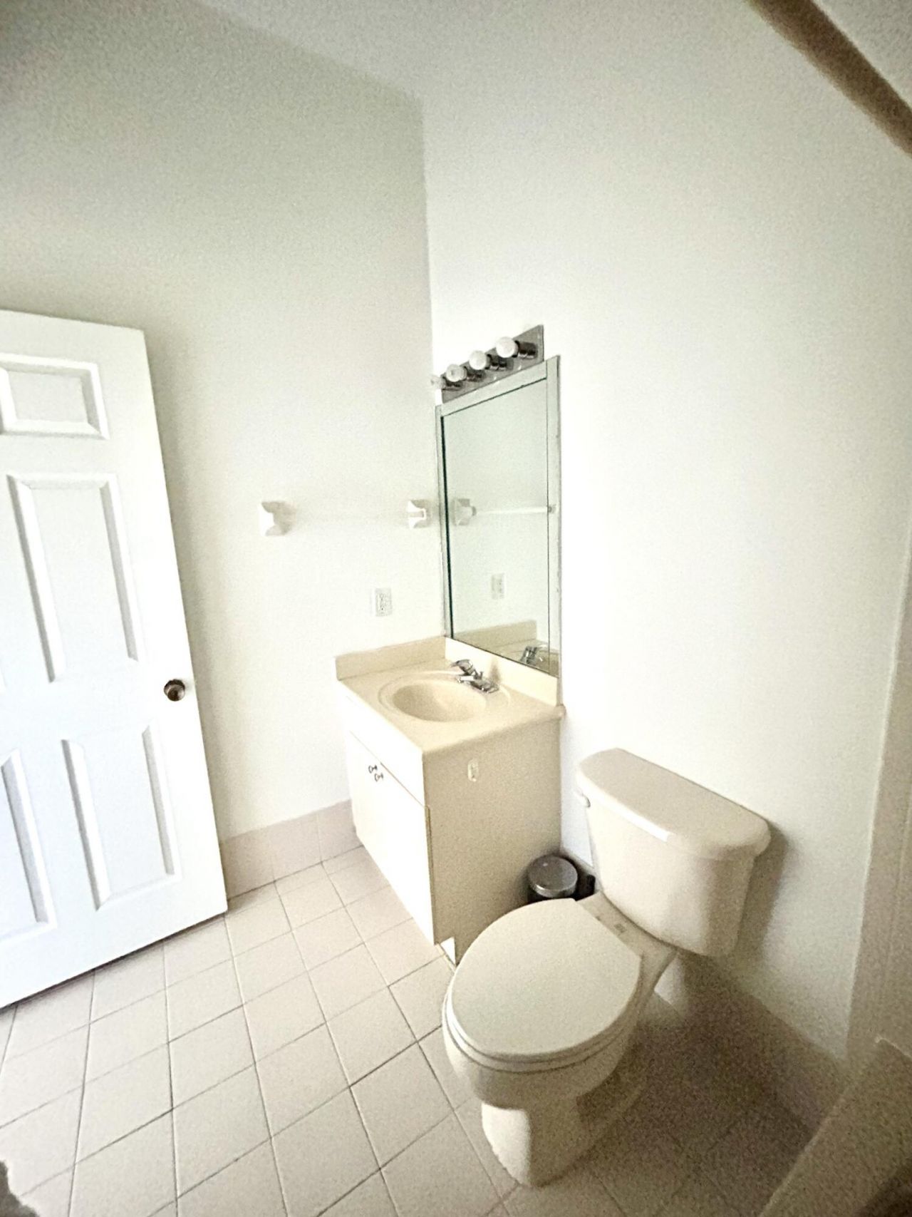 621 NW 78th Terrace, Unit 205, Pembroke Pines, FL 33024 Photo