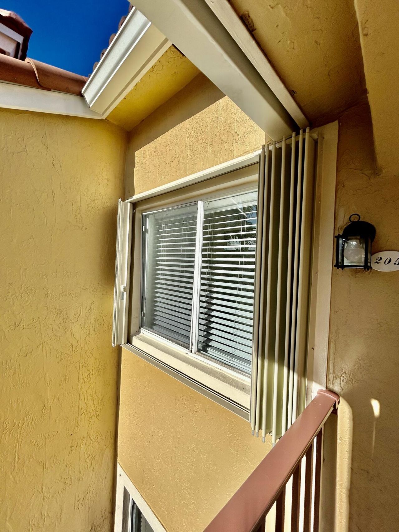 621 NW 78th Terrace, Unit 205, Pembroke Pines, FL 33024 Photo