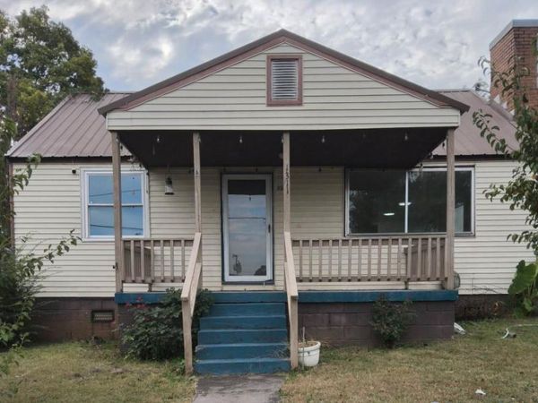 1311 Somerville Road SE, Decatur, AL 35601