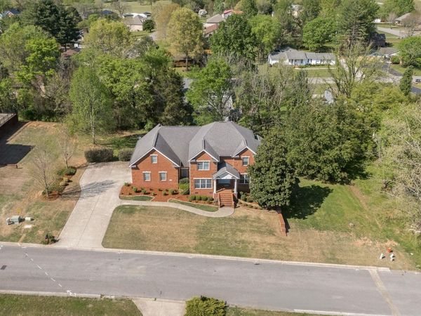 913 Dogwood Drive, Fayetteville, TN 37334