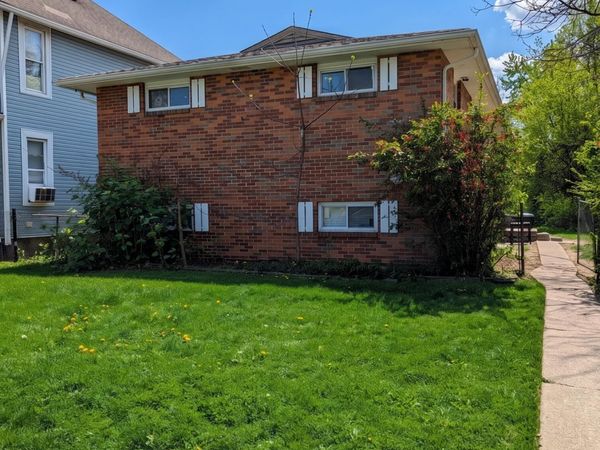 1967 Denune Avenue , Columbus, OH 43211