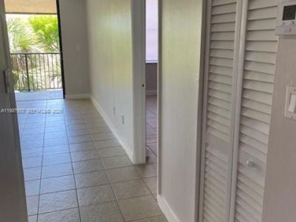 Unit 402A, Miami, FL 33186