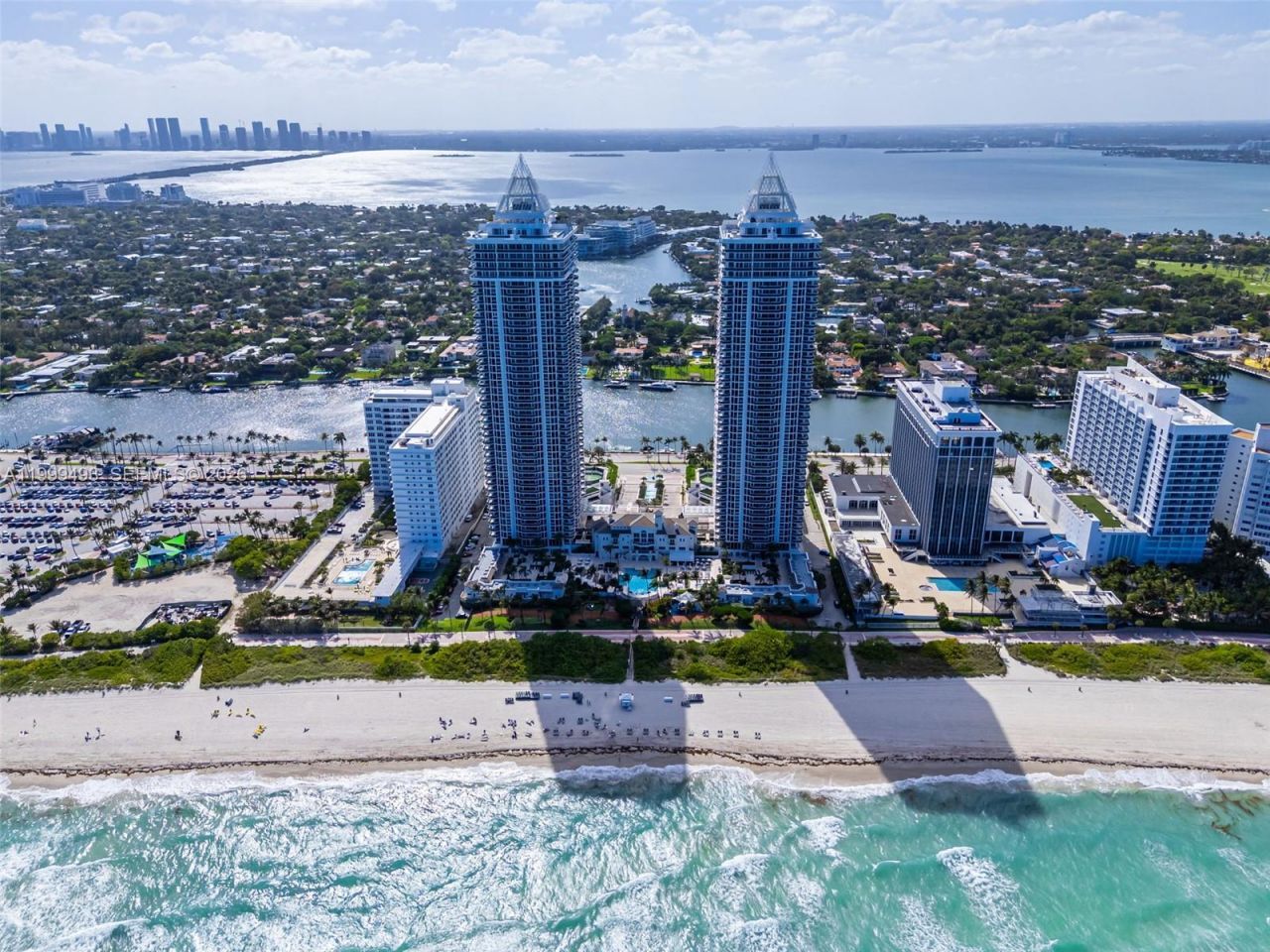 4775 Collins Ave, Unit 3608, Miami Beach, FL 33140 Photo