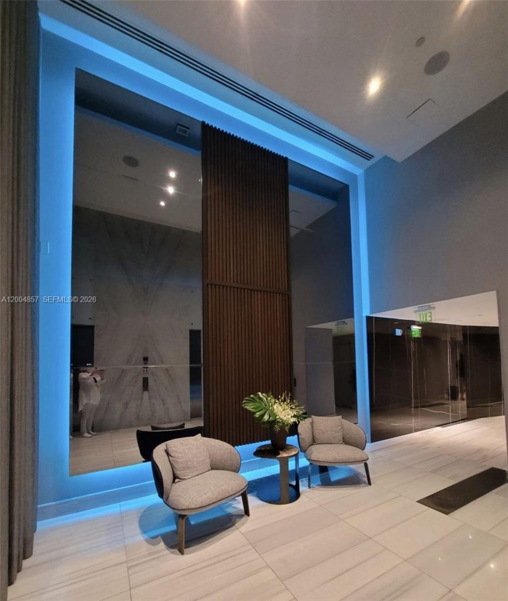 1100 Biscayne Blvd , Unit 3708, Miami, FL 33132 Photo