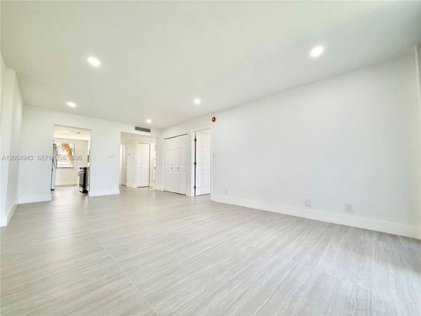 3361 NW 47th Ter , Unit 329, Lauderdale Lakes, FL 33319