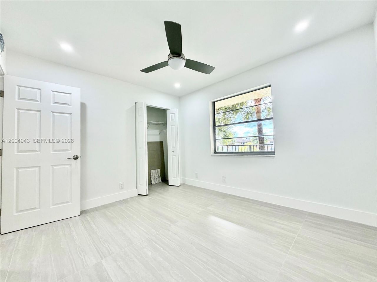 3361 NW 47th Ter, Unit 329, Lauderdale Lakes, FL 33319 Photo
