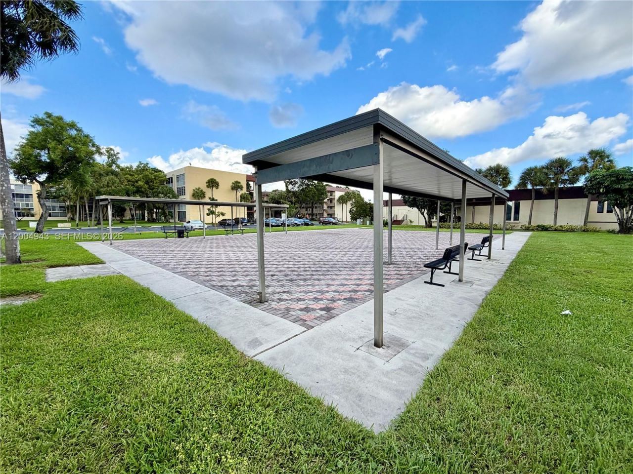3361 NW 47th Ter, Unit 329, Lauderdale Lakes, FL 33319 Photo