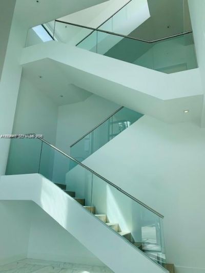 785 Harbor Drive , Unit _, Key Biscayne, FL 33149 Photo