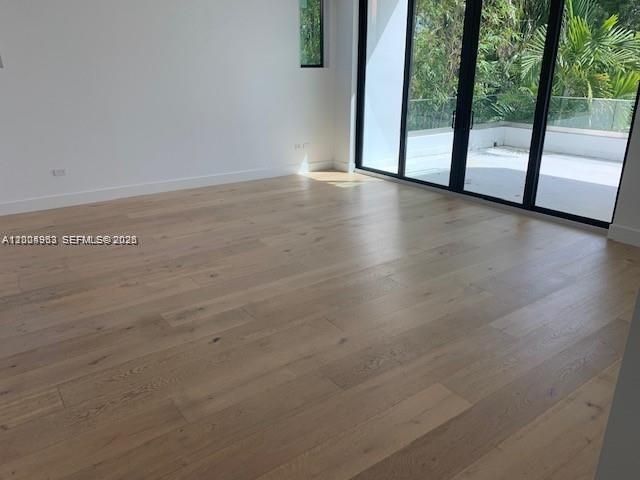 785 Harbor Drive , Unit _, Key Biscayne, FL 33149 Photo