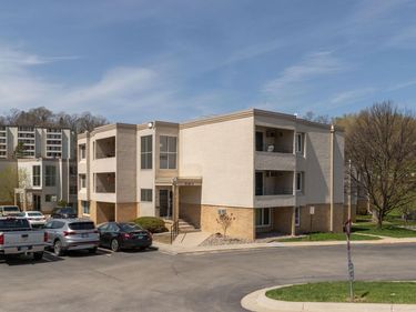 1911 Viking Drive NW, Unit 25, Rochester, MN 55901