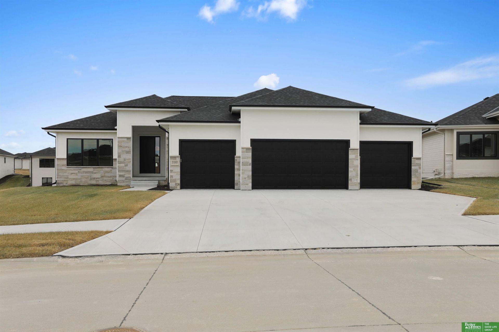 5509 N 212th Avenue , Elkhorn, NE 68022 Main Photo