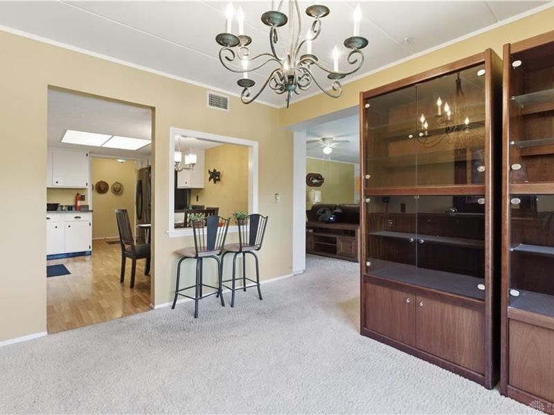 1600 Pine Tree Lane, Unit 27, West Carrollton, OH 45449 Photo 13