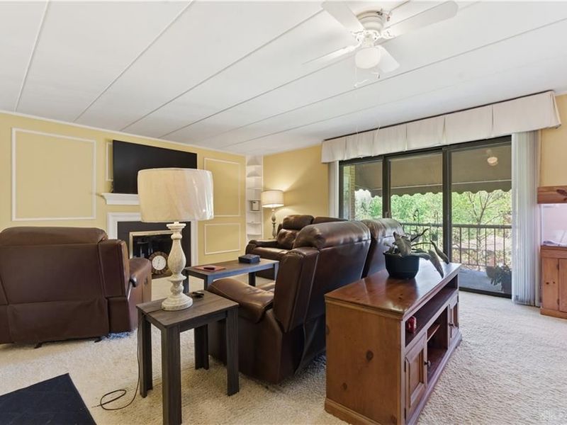 1600 Pine Tree Lane, Unit 27, West Carrollton, OH 45449 Photo 6