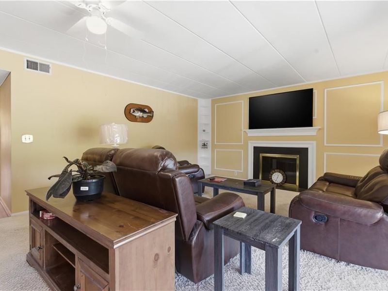 1600 Pine Tree Lane, Unit 27, West Carrollton, OH 45449 Photo 8