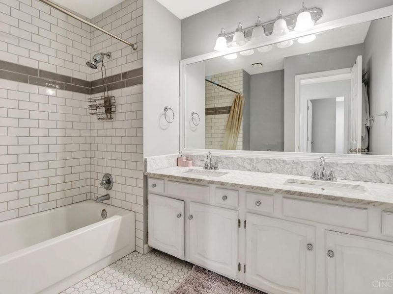 70 Eleanor Drive, Springboro, OH 45066 Photo 22