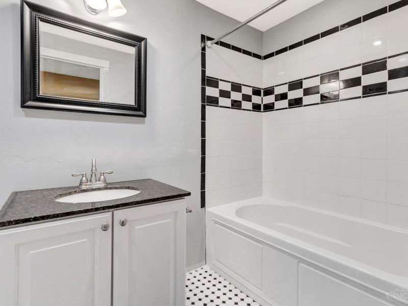 70 Eleanor Drive, Springboro, OH 45066 Photo 24