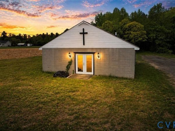 439 Springview Road , Hague, VA 22469