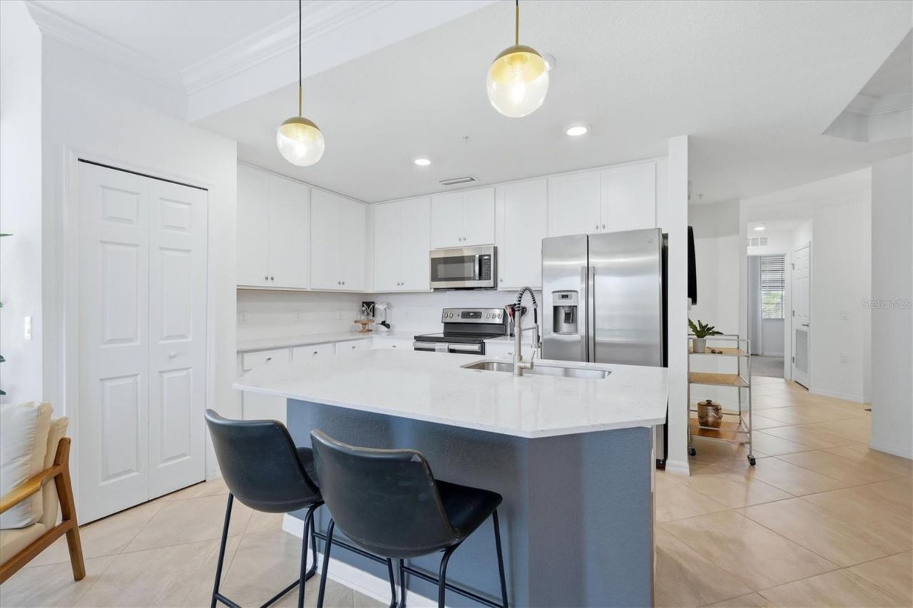 17626 Gawthrop Drive , Unit 208, Bradenton, FL 34211 Photo