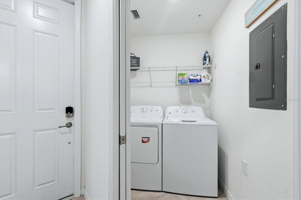 17626 Gawthrop Drive , Unit 208, Bradenton, FL 34211 Photo