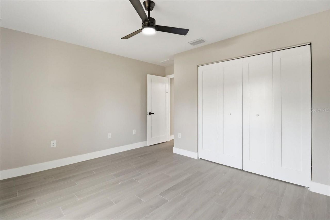 1940 W Quaker Lane, Citrus Springs, FL 34434 Photo