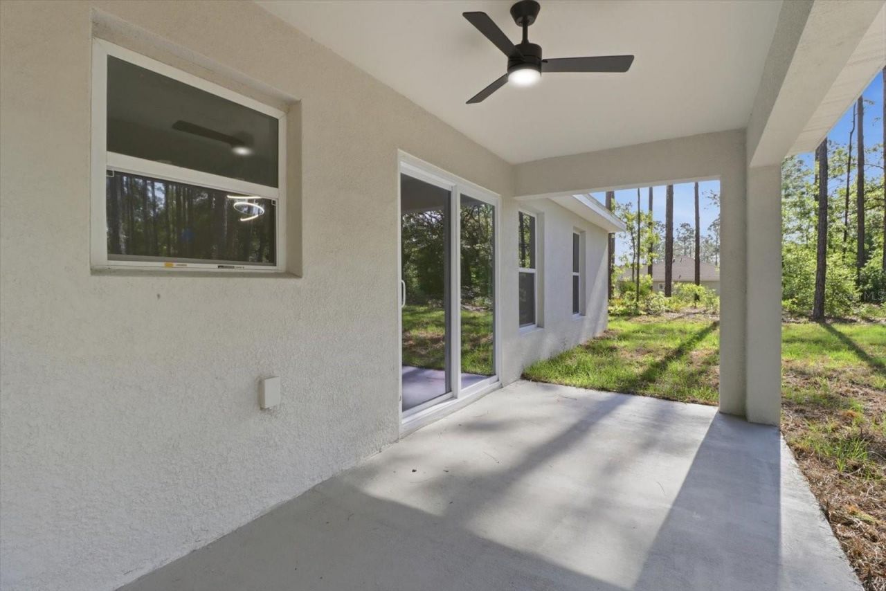 1940 W Quaker Lane, Citrus Springs, FL 34434 Photo