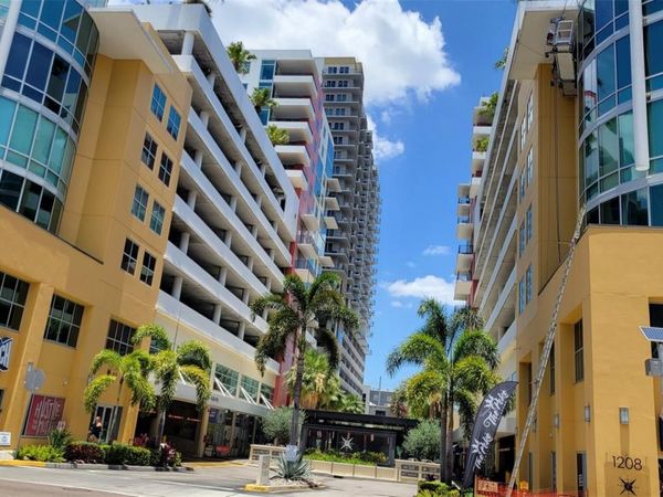 1120 E KENNEDY BOULEVARD , Unit 1217, TAMPA, FL 33602