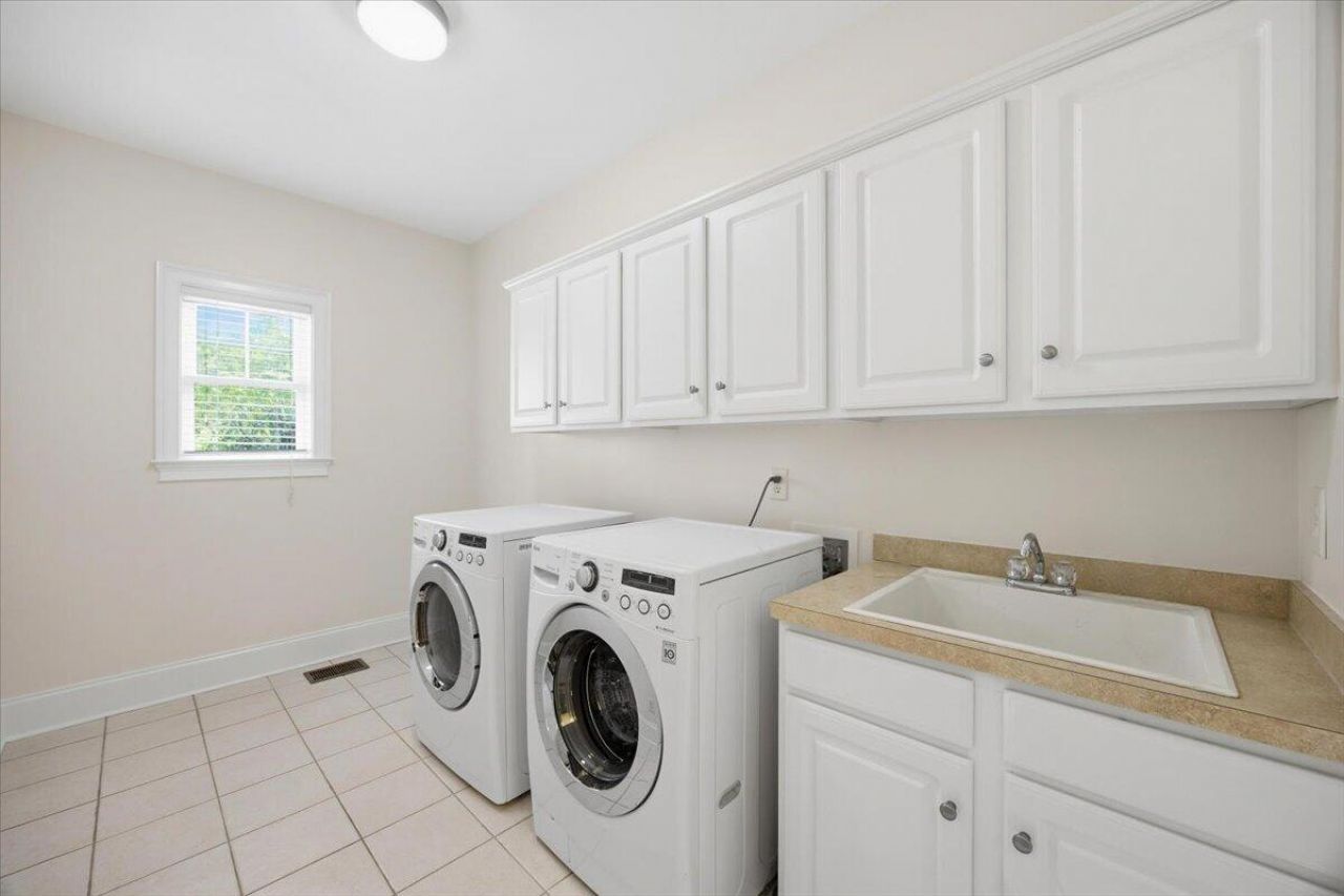 397 Shadowmoss Parkway Photo 26