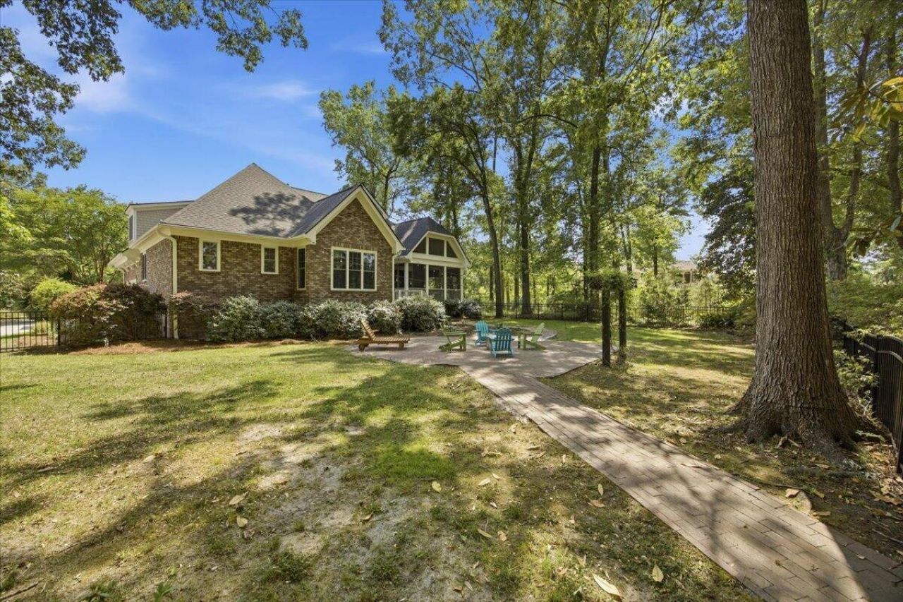 397 Shadowmoss Parkway Photo 44