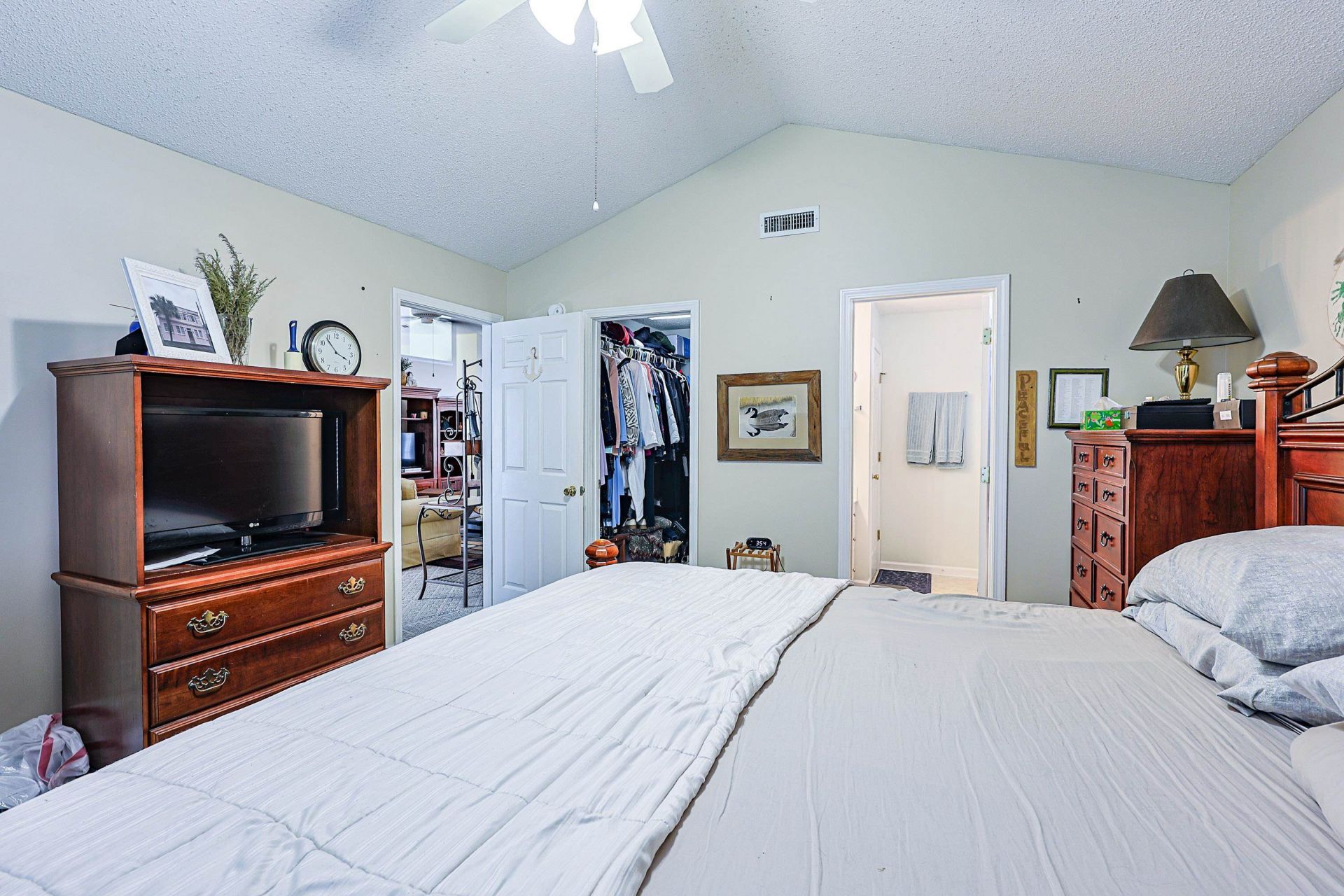 181 Palladium Dr.  Photo 11