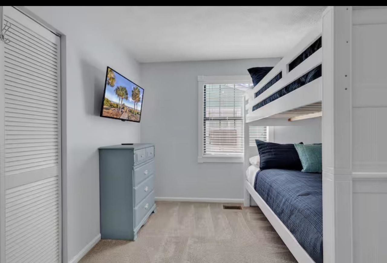 611 B 3rd Ave. S  Photo 16