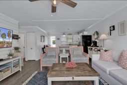 611 B 3rd Ave. S  photo 4