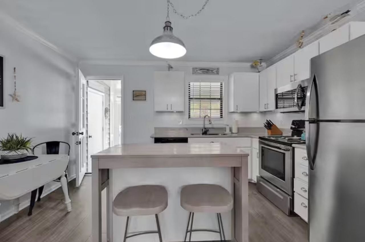 611 B 3rd Ave. S  Photo 8