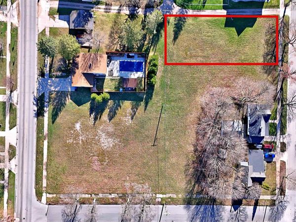 Chapin Street, Cadillac, MI 49601