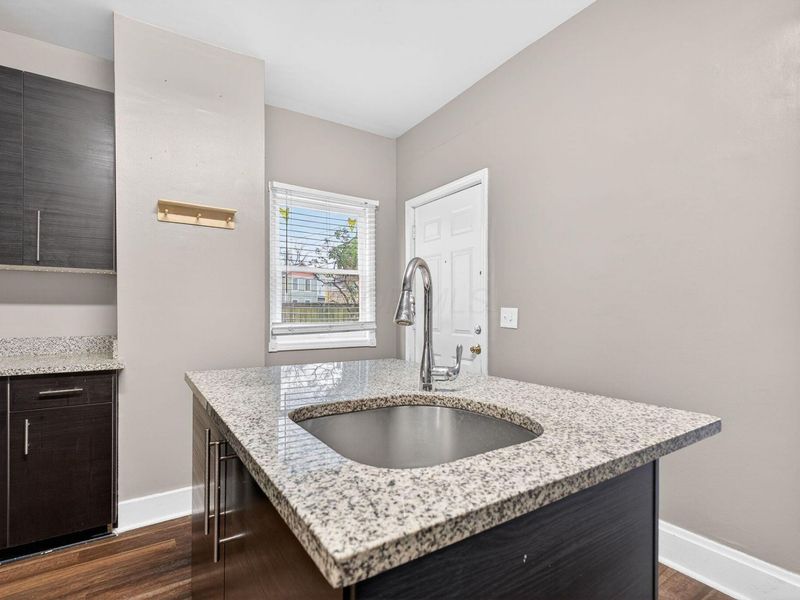 905-907 Beech Street , Columbus, OH 43206 Photo 10