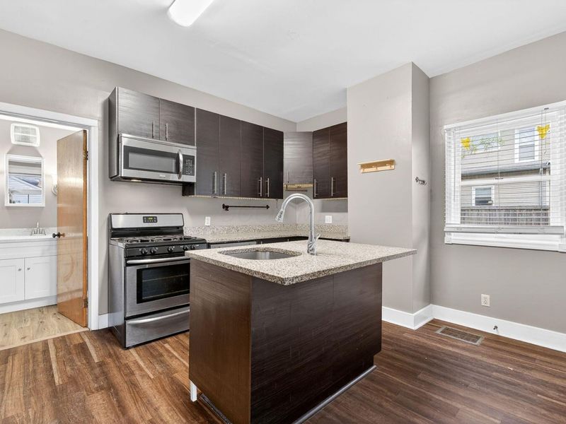 905-907 Beech Street , Columbus, OH 43206 Photo 11