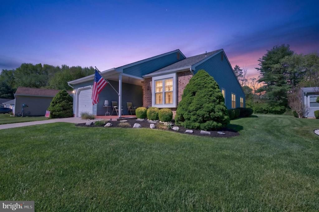 42 Falmouth Drive, Mount Laurel, NJ 08054 Main Photo