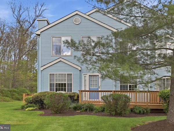 379 PONDVIEW DRIVE , HARLEYSVILLE, PA 19438