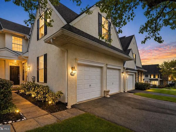 803 WHISPERING BROOKE DRIVE, NEWTOWN SQUARE, PA 19073