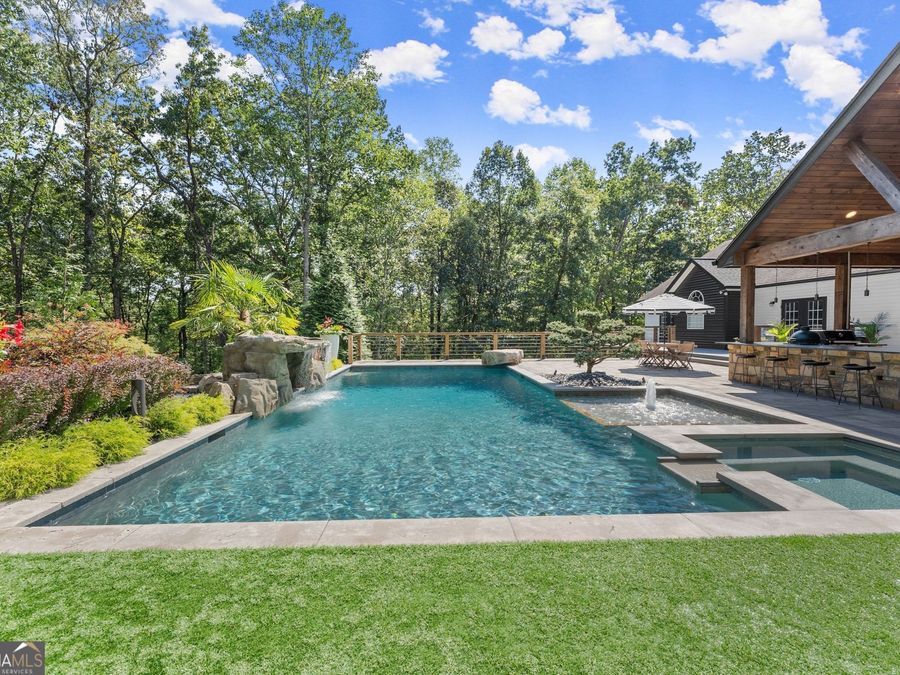 Property Image 125
